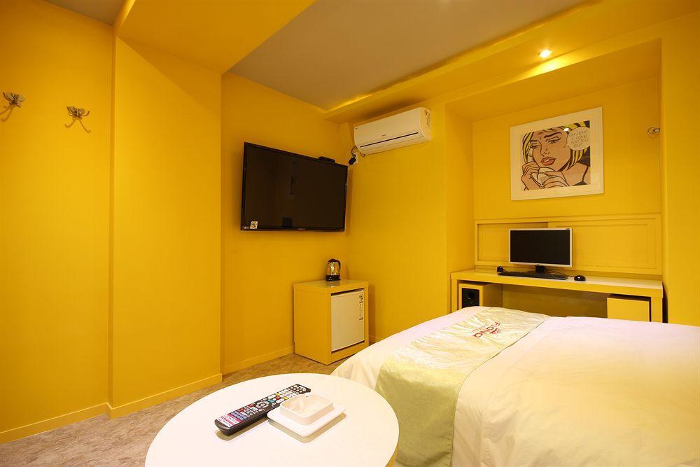 Fiona Hotel Seoul Exterior photo
