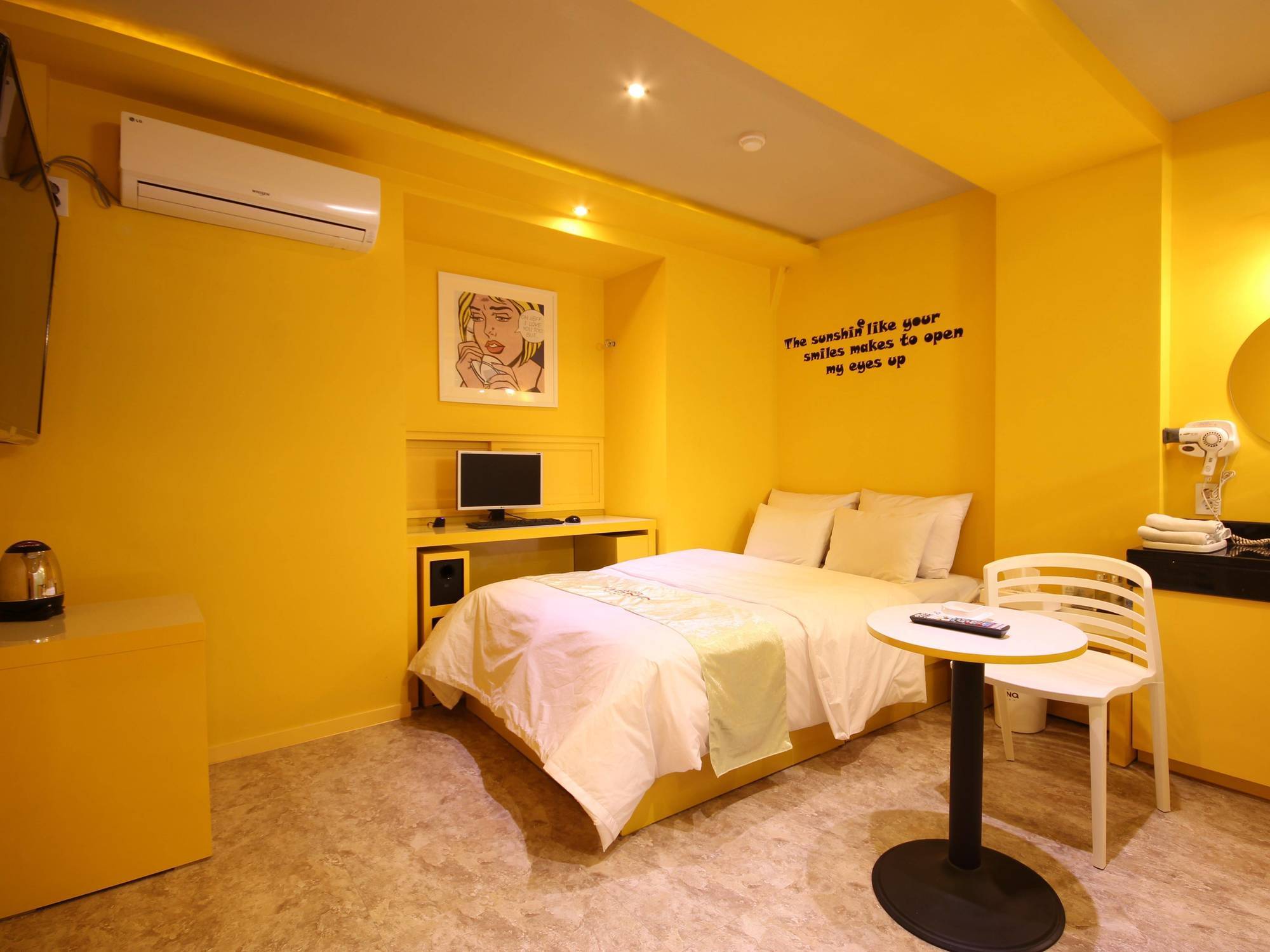 Fiona Hotel Seoul Exterior photo